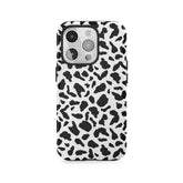 Pogrubione plamy śniegu