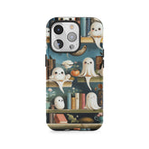 Zbiórka na nawiedzonej półce z książkami